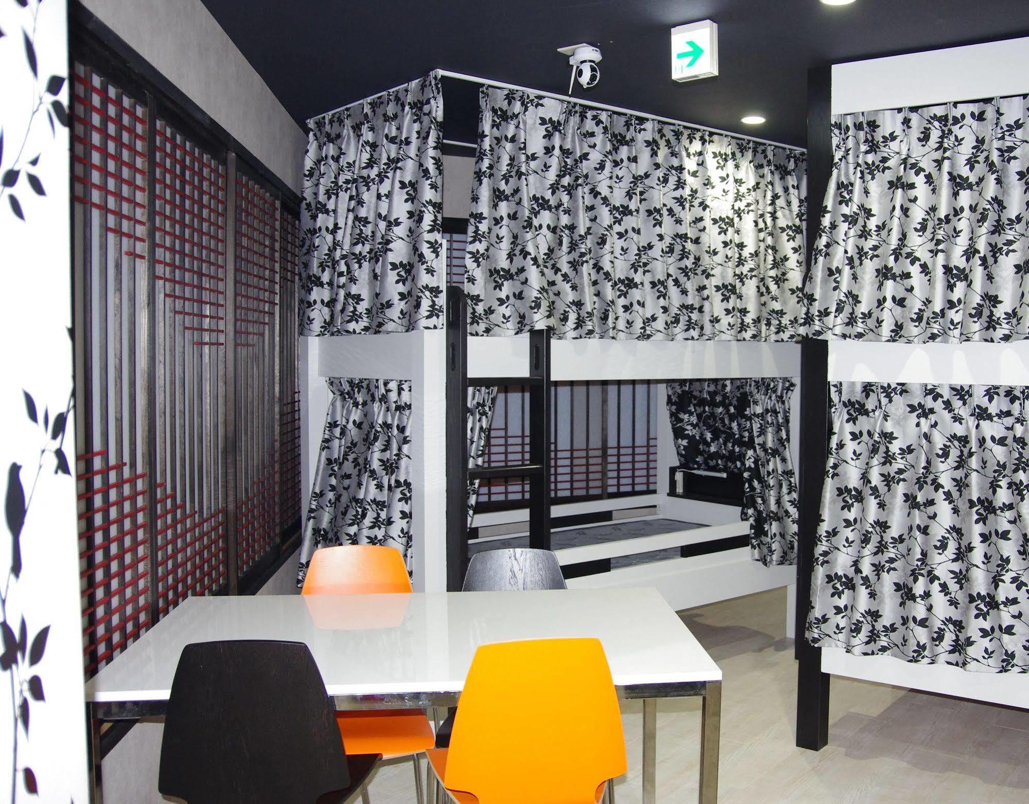 Sora Hostel Oszaka Kültér fotó