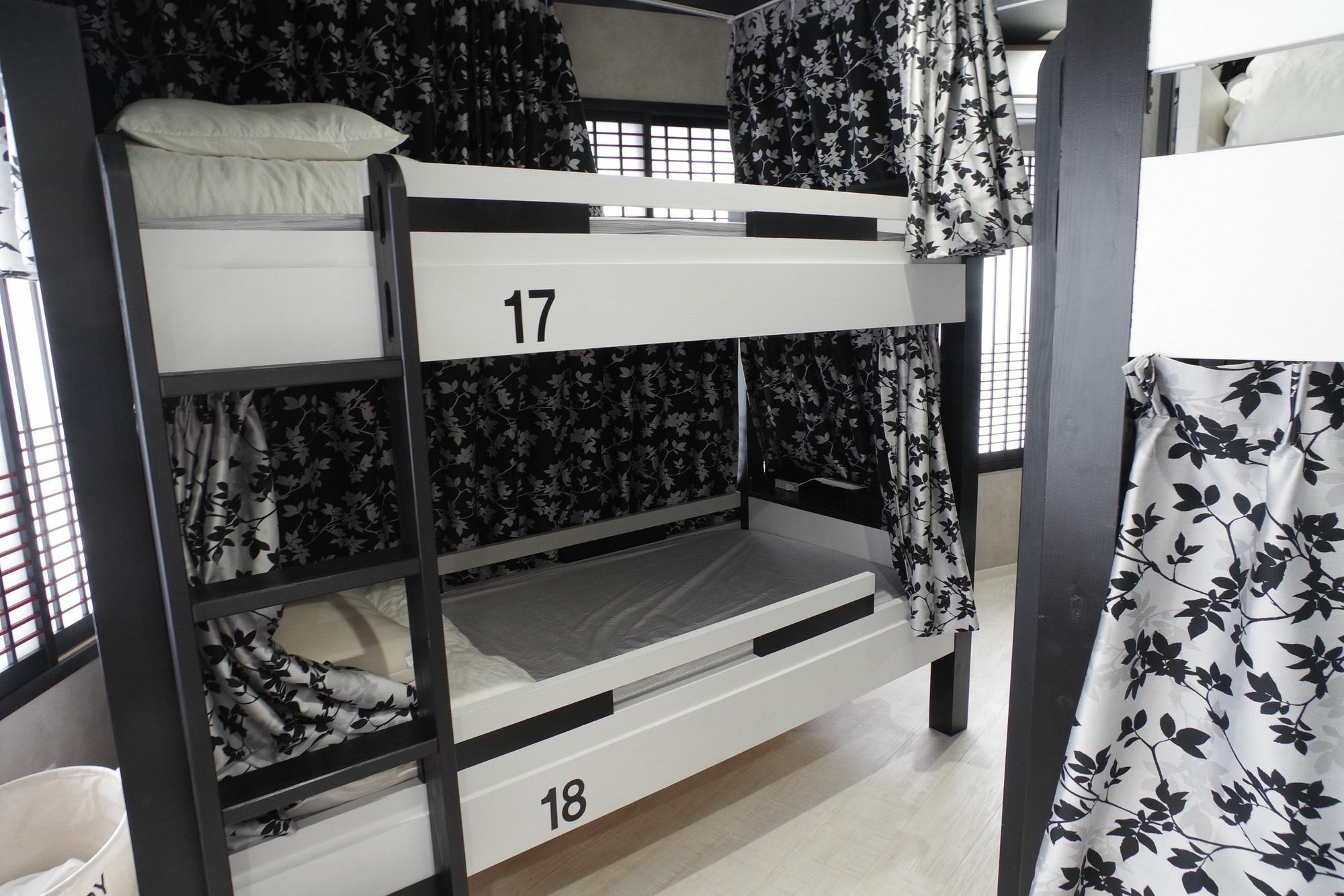 Sora Hostel Oszaka Kültér fotó